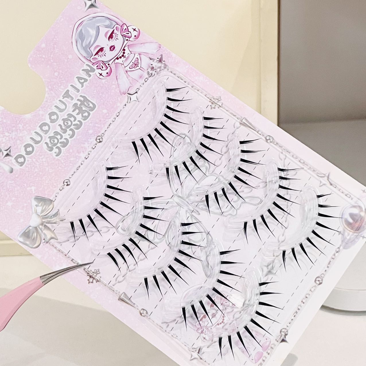 Sztuczne rzęsy Doudoutian Wet  – Anime Cosplay Lashes recenzja i cena